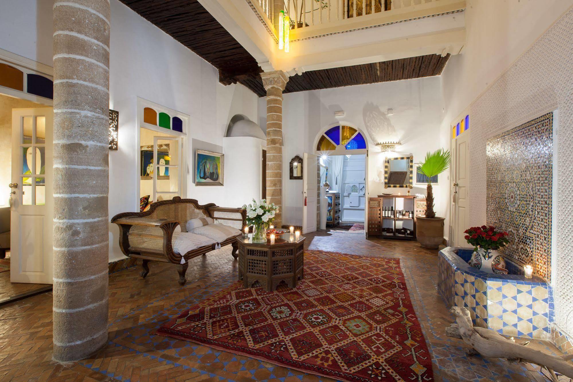 Riad Emotion Essaouira Bagian luar foto