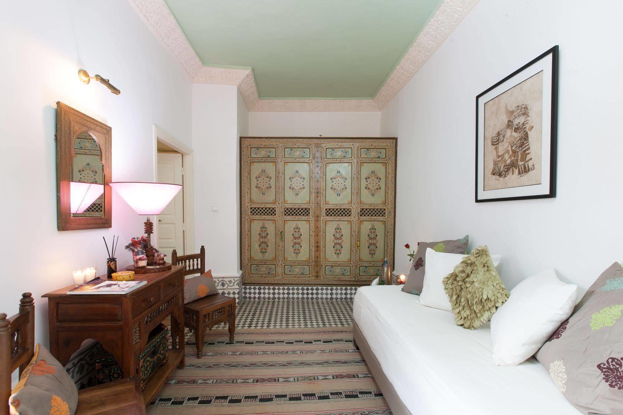Riad Emotion Essaouira Bagian luar foto