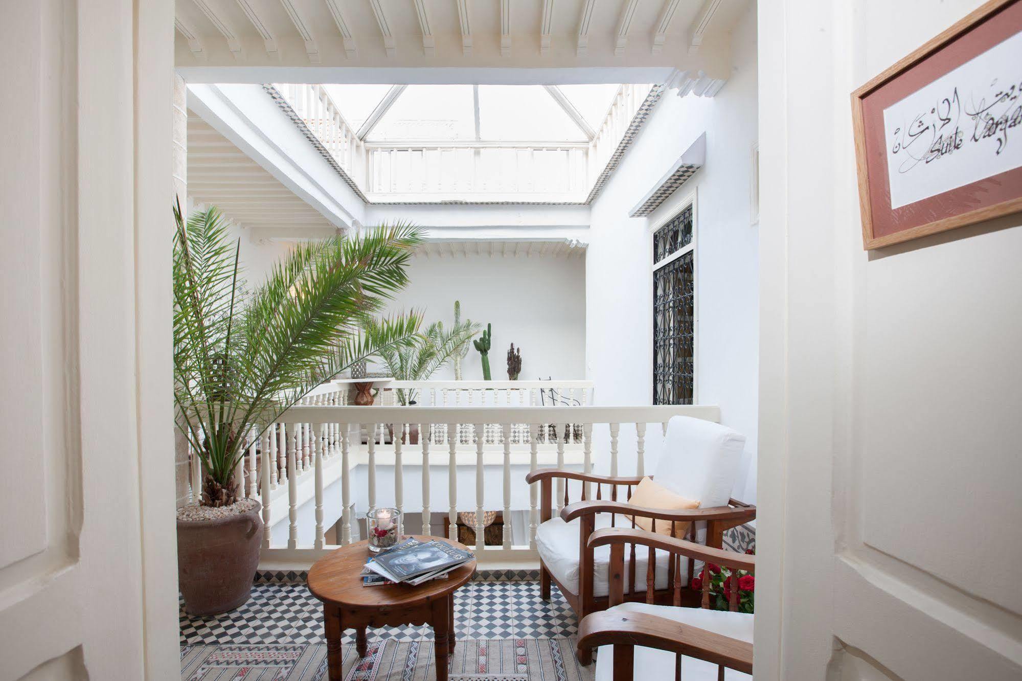 Riad Emotion Essaouira Bagian luar foto
